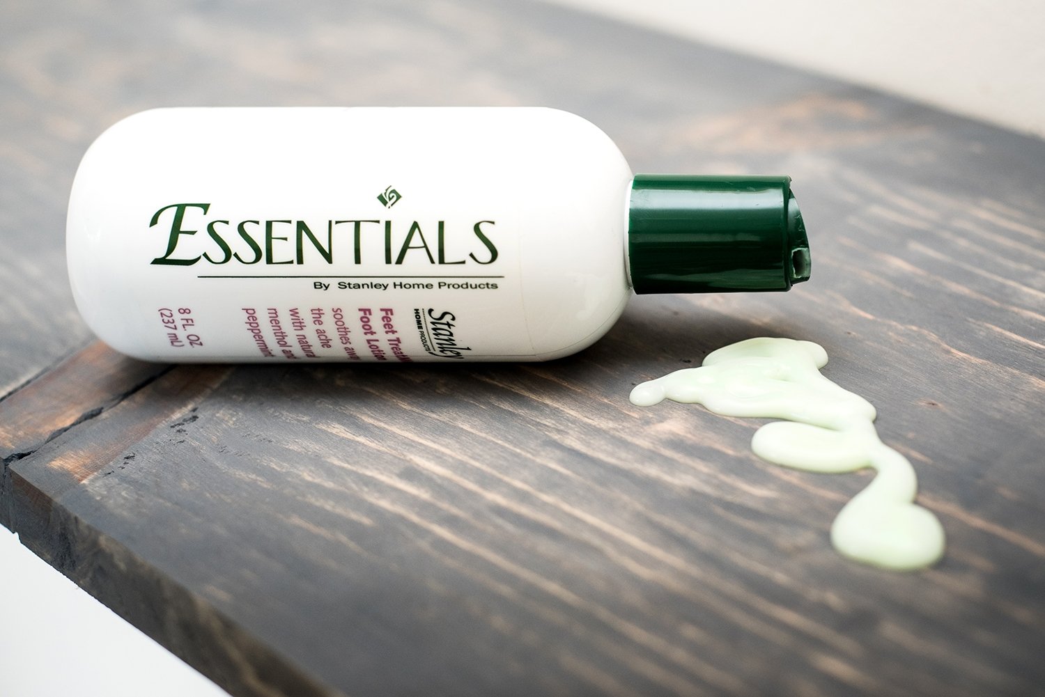 Essentials Feet TreatMint Foot Lotion - Moisturizing Foot Cream w/ Cooling Oils-Foot Care-Fuller Brush Company